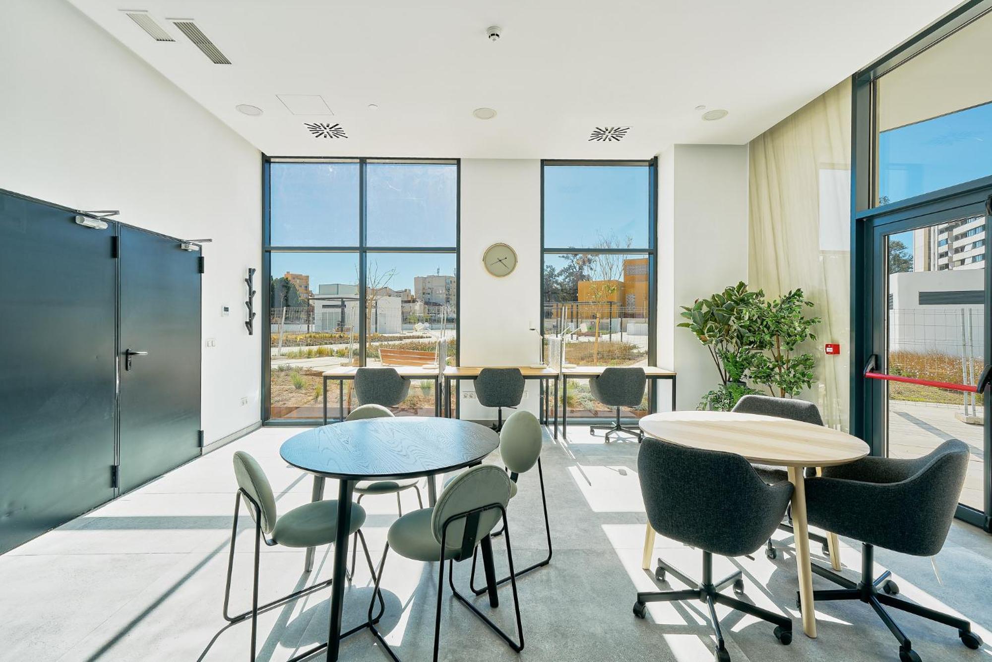 Malaga Skyline By Lovely Rentals Extérieur photo